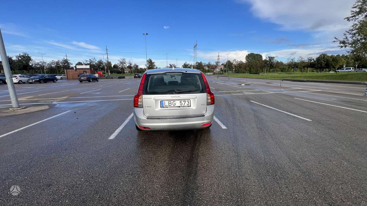 Volvo V50 2008 — photo 6