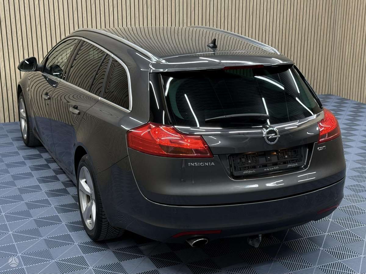 Opel Insignia 2009 — фото 10