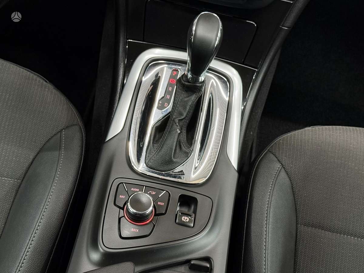 Opel Insignia 2009 — фото 28