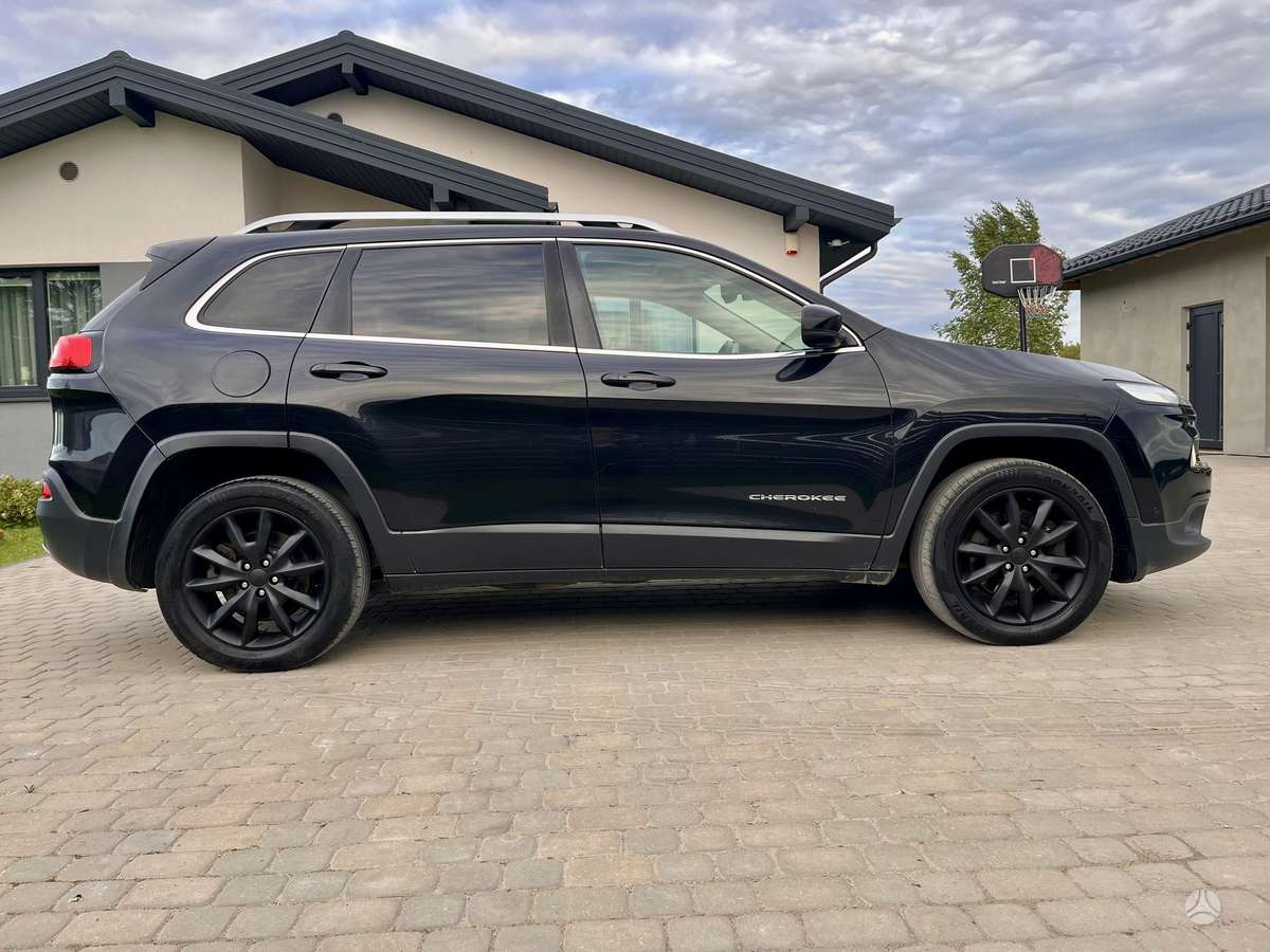 Jeep Cherokee 2014 — photo 6