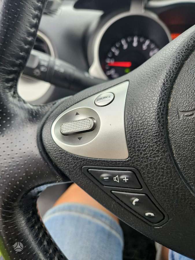 Nissan Juke 2011 — photo 7
