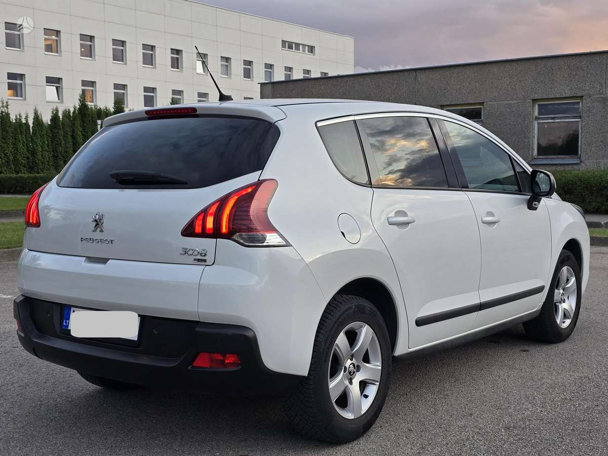 Peugeot 3008 2015 — photo 9