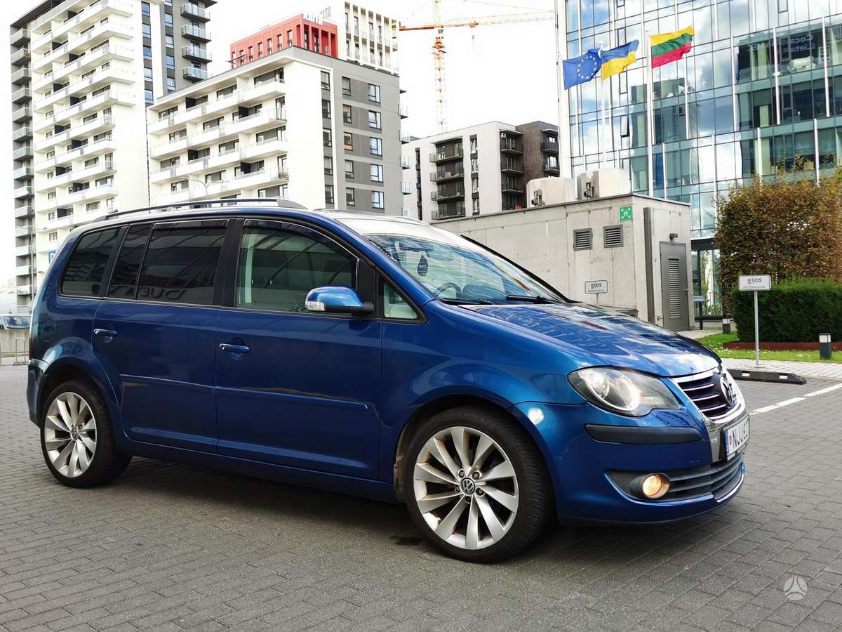 Volkswagen Touran, 2008