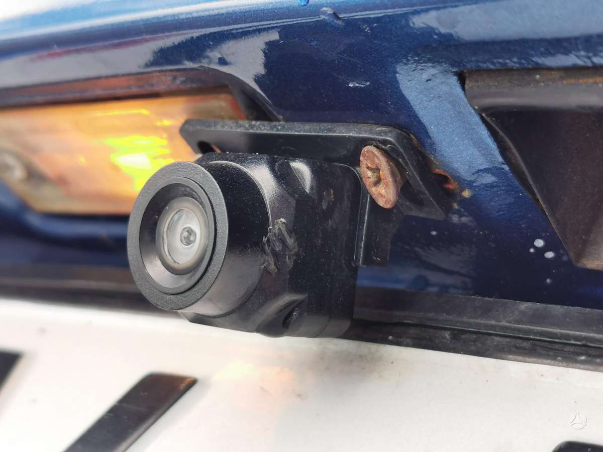 Volkswagen Touran 2008 — photo 13
