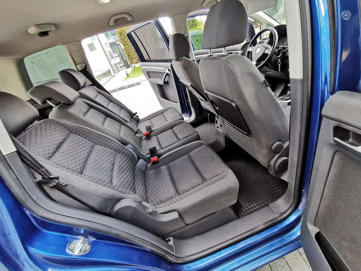 Volkswagen Touran 2008 — photo 23