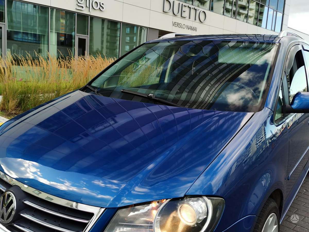 Volkswagen Touran 2008 — photo 28