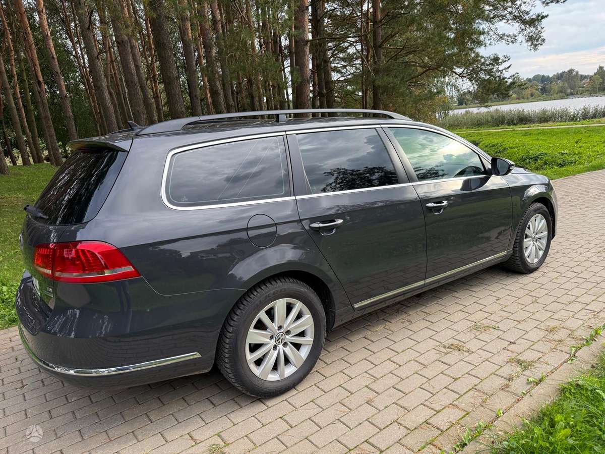 Volkswagen Passat 2012 — photo 5