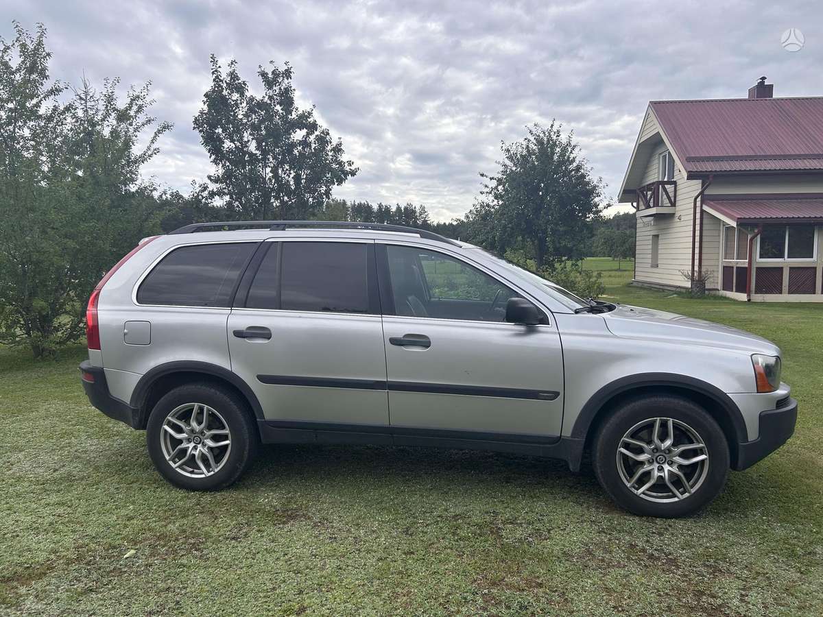 Volvo XC90 2005 — авто для ЗСУ з Європи
