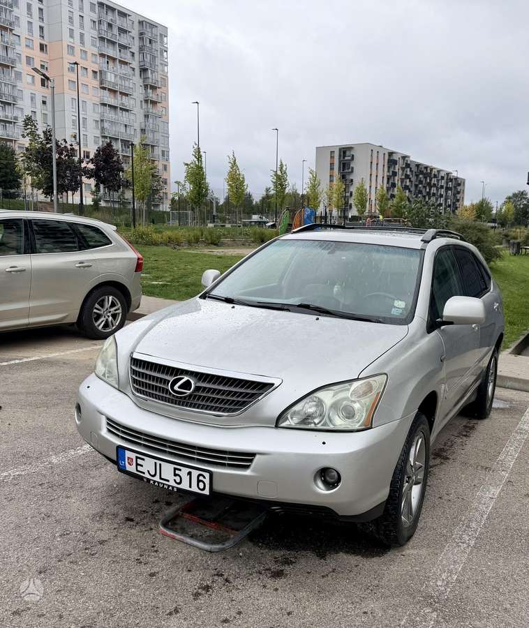 Lexus RX 2006 — interior