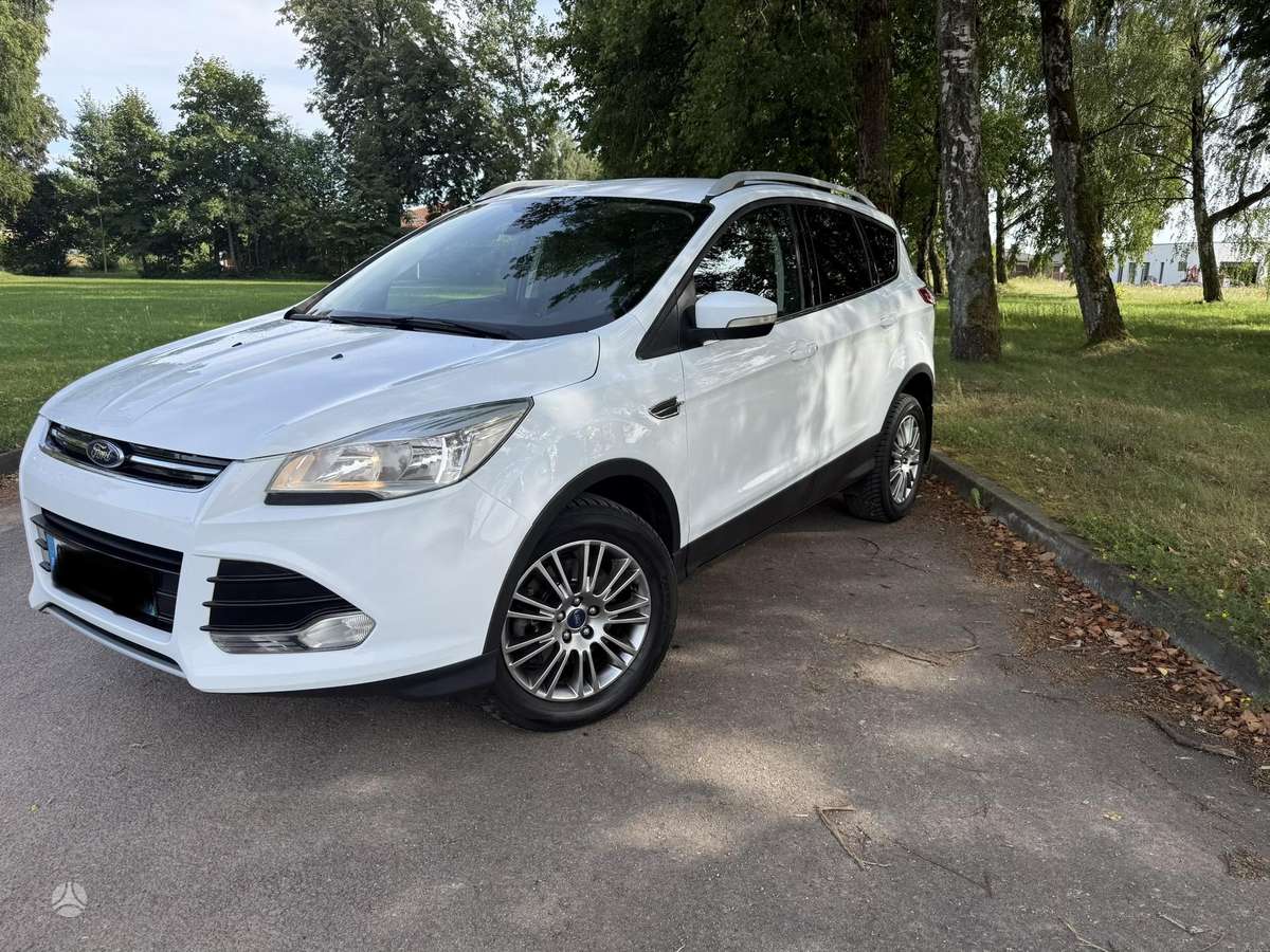 Ford Kuga, 2013