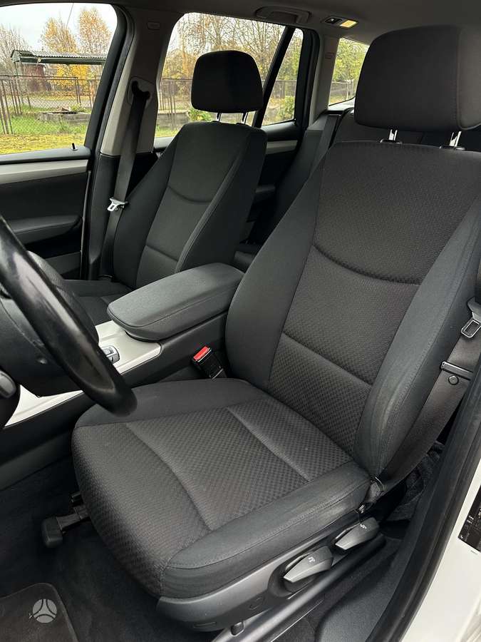 BMW X3 2013 — photo 14