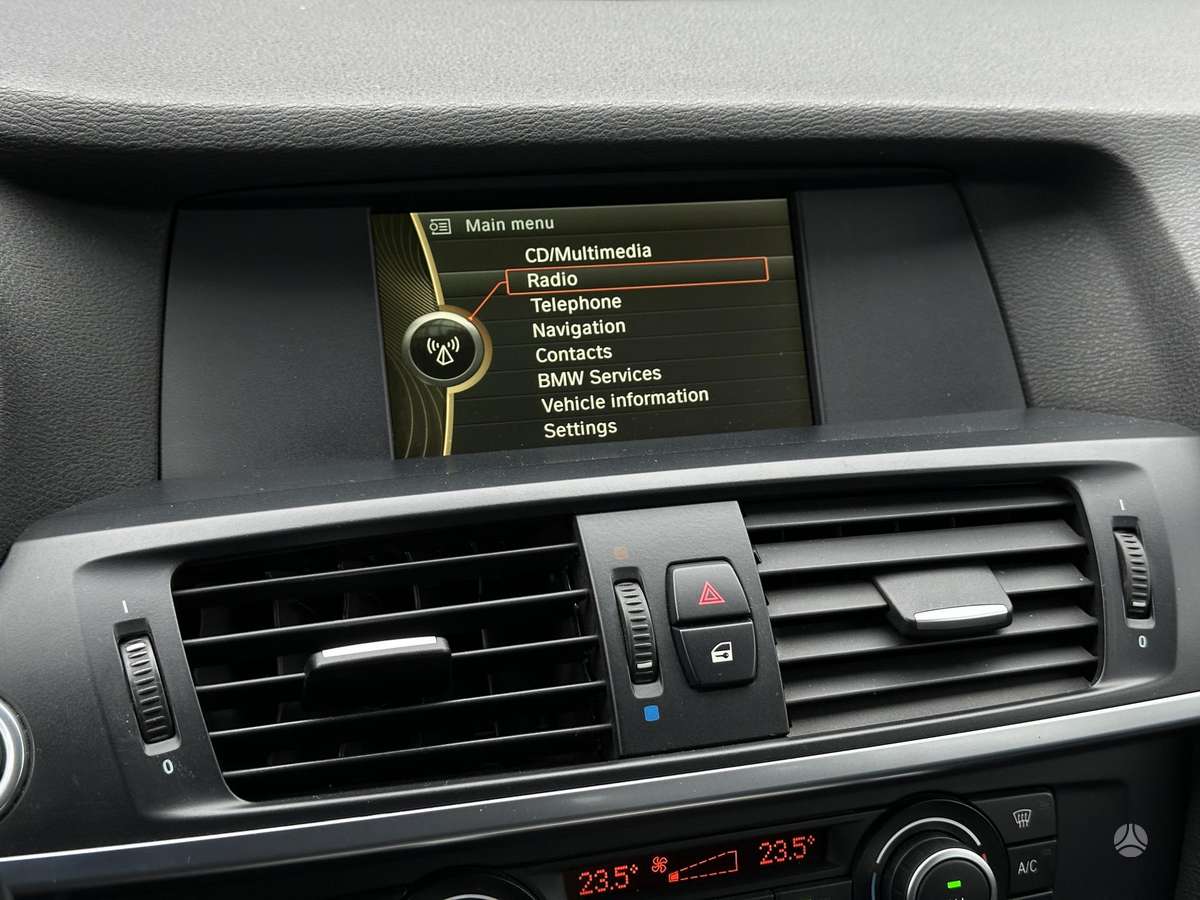 BMW X3 2013 — photo 17