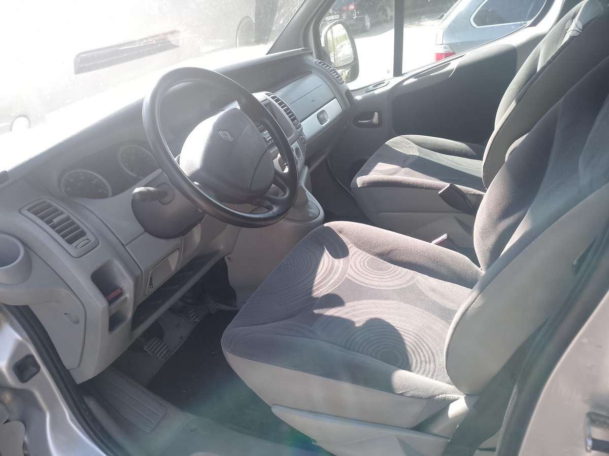 Renault Trafic 2007 — photo 6