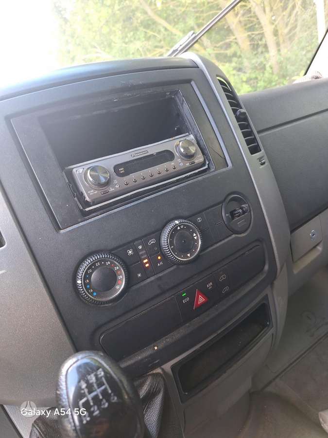 Mercedes-Benz Sprinter 2013 — photo 10