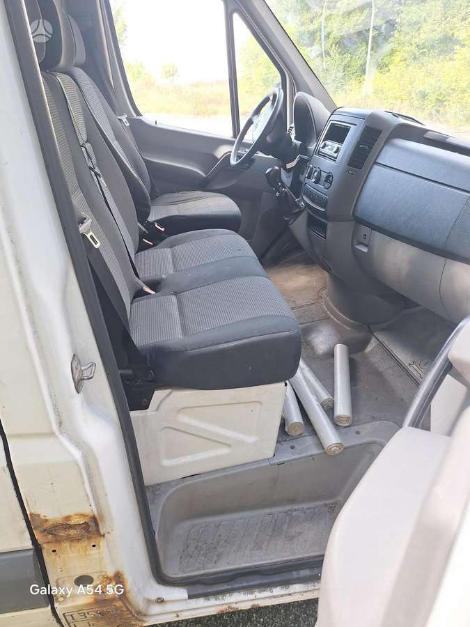 Mercedes-Benz Sprinter 2013 — photo 9