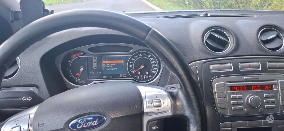 Ford Mondeo 2007 — interior