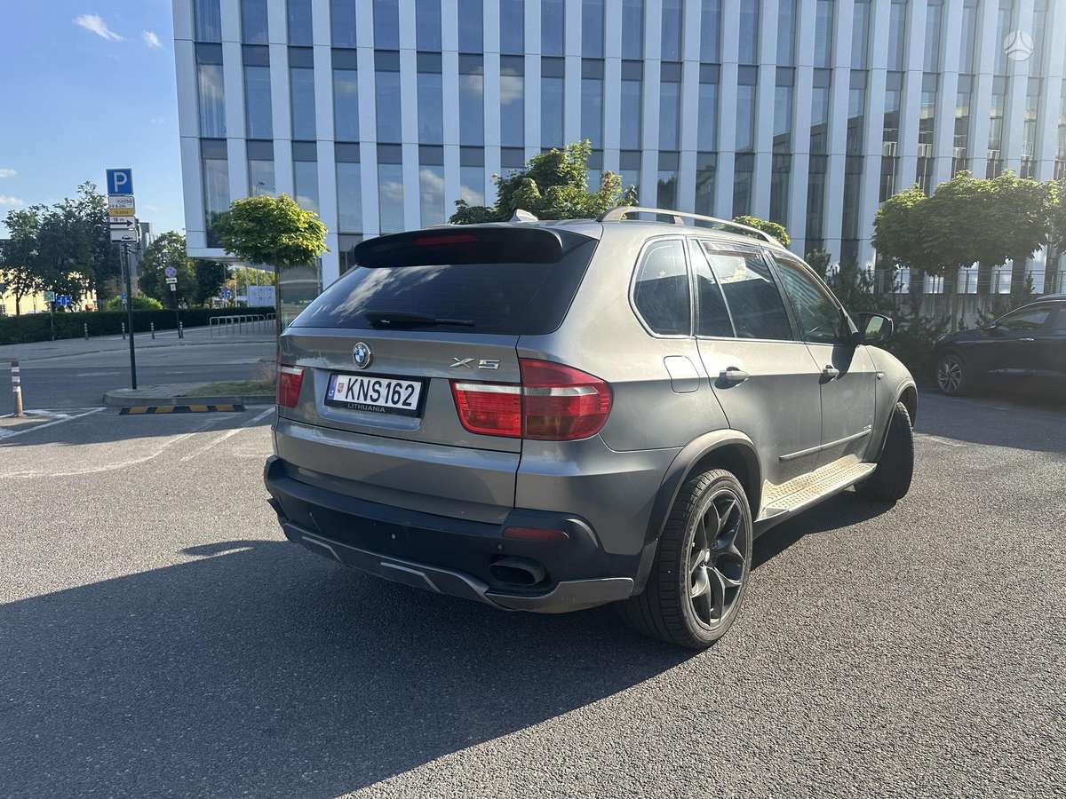 BMW X5 2007 — photo 9