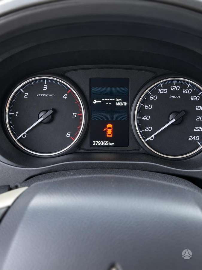 Mitsubishi Outlander 2013 — photo 6