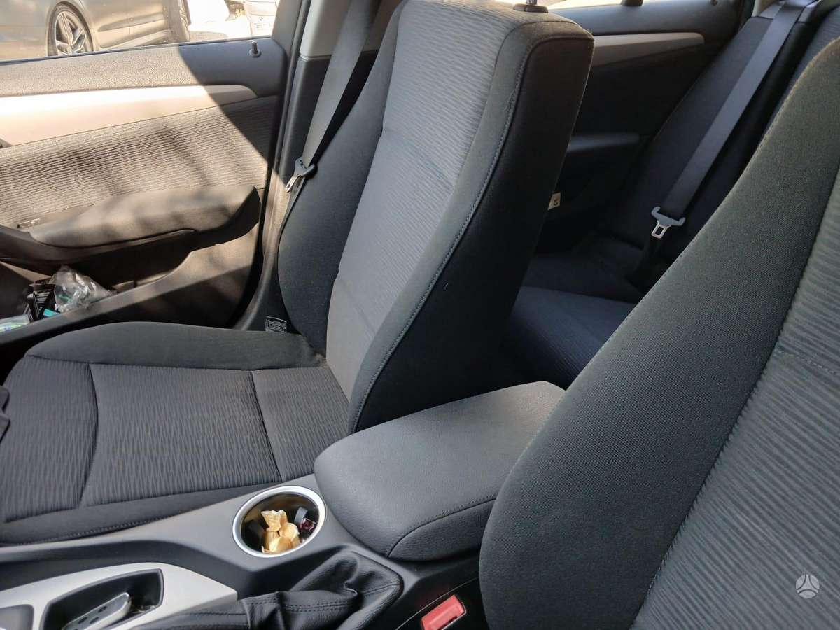 BMW X1 2013 — photo 14