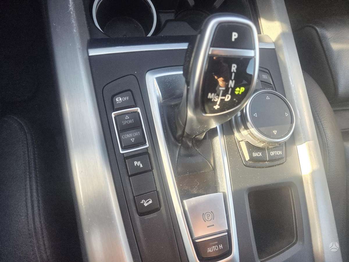 BMW X1 2013 — photo 16