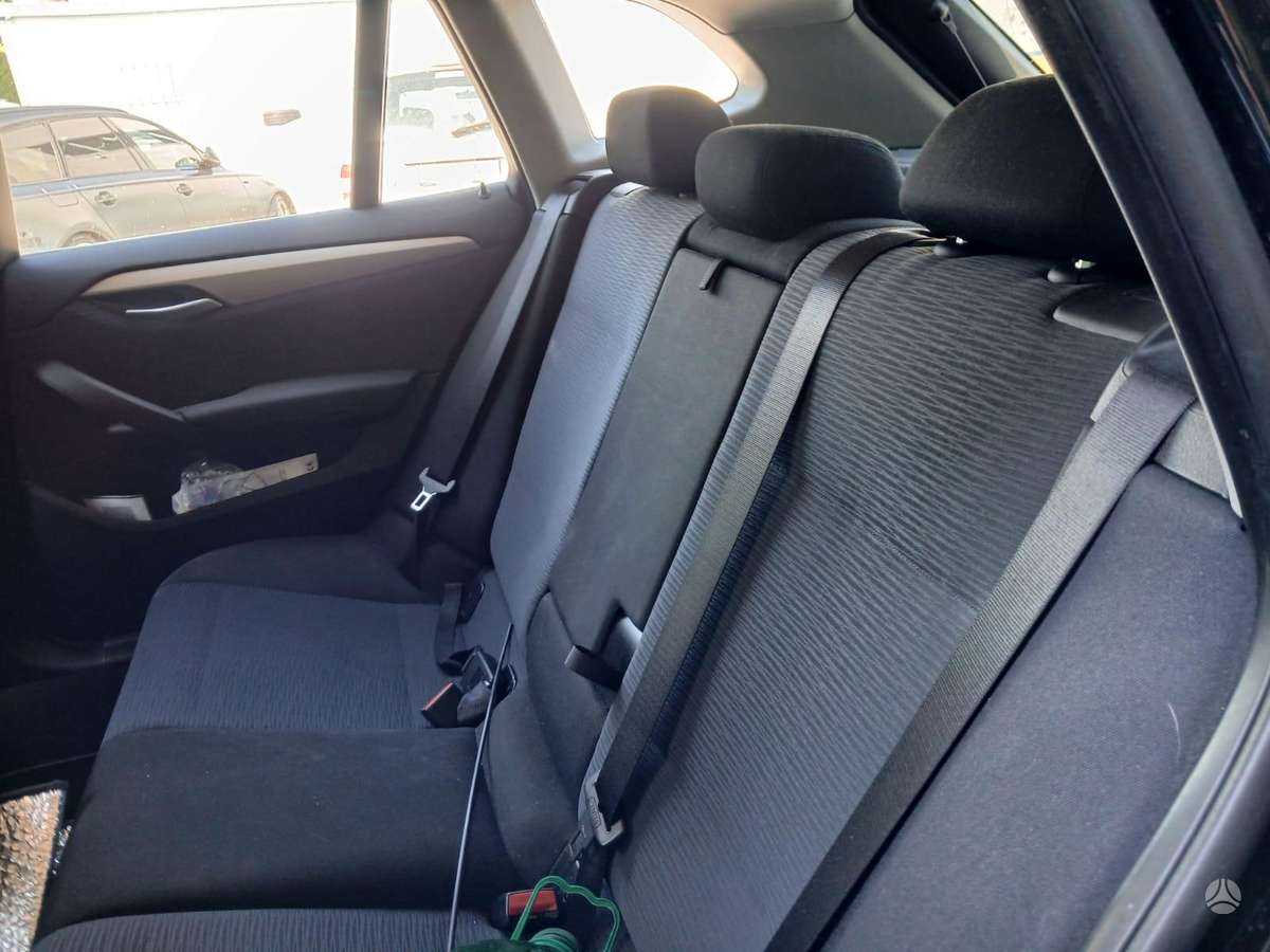 BMW X1 2013 — photo 8