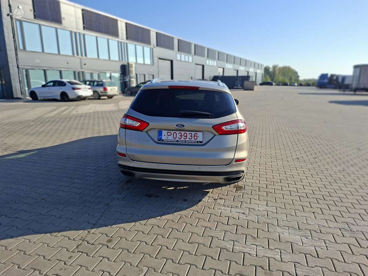 Ford Mondeo 2015 — photo 15