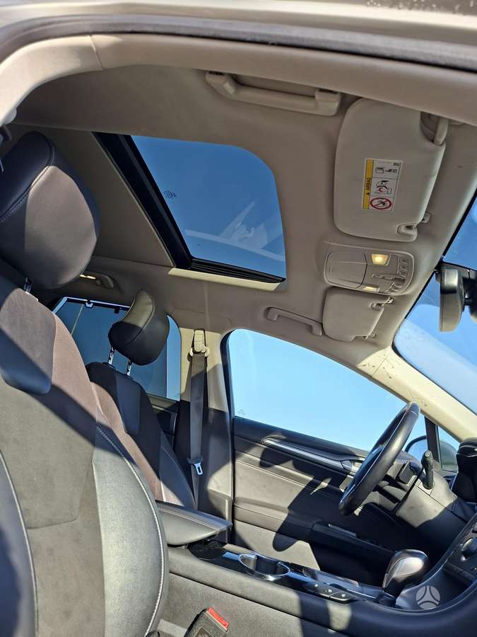 Ford Mondeo 2015 — photo 23