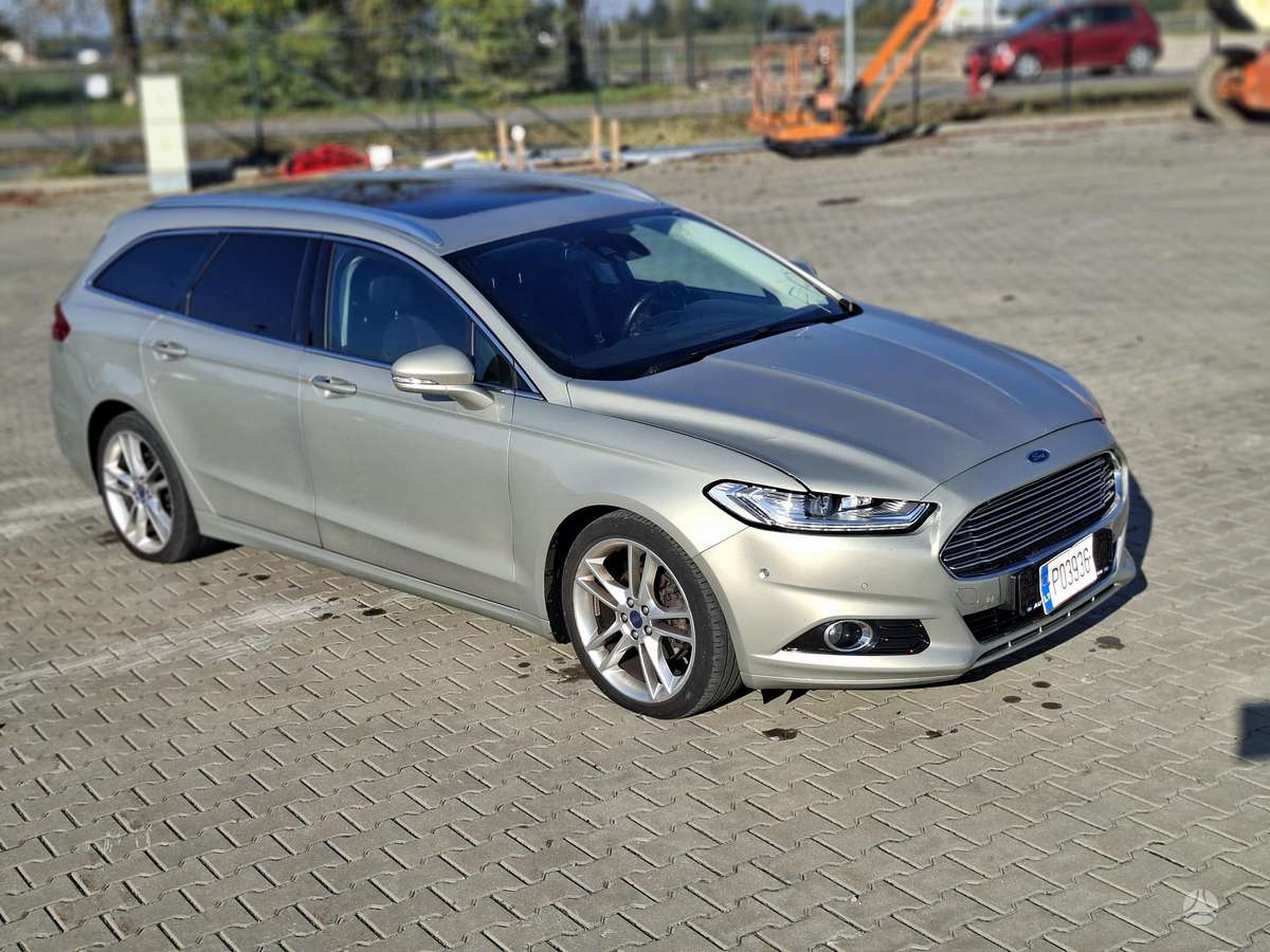 Ford Mondeo 2015 — photo 8