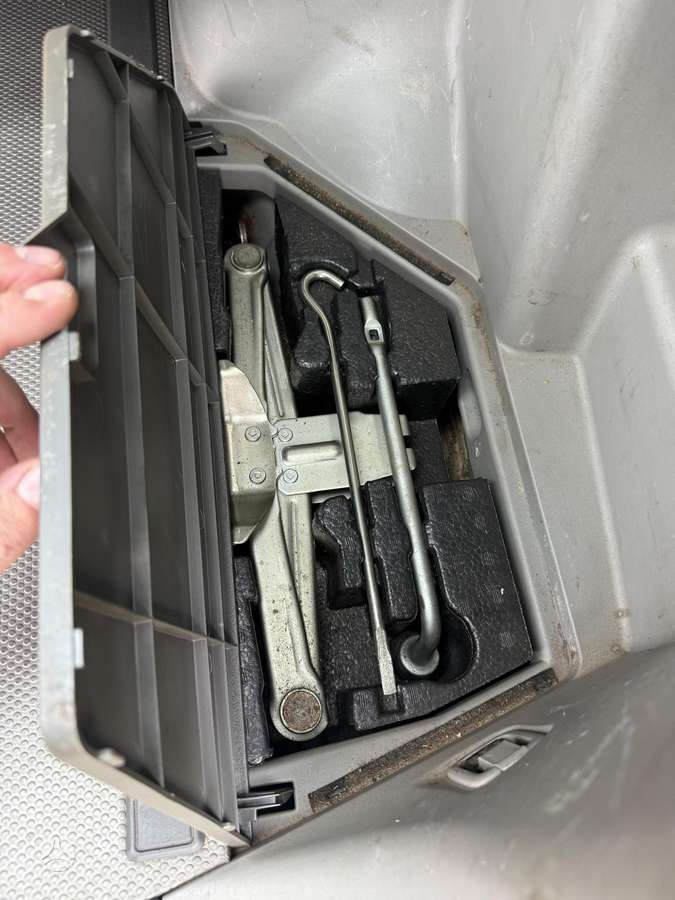 Nissan X-Trail 2004 — photo 9