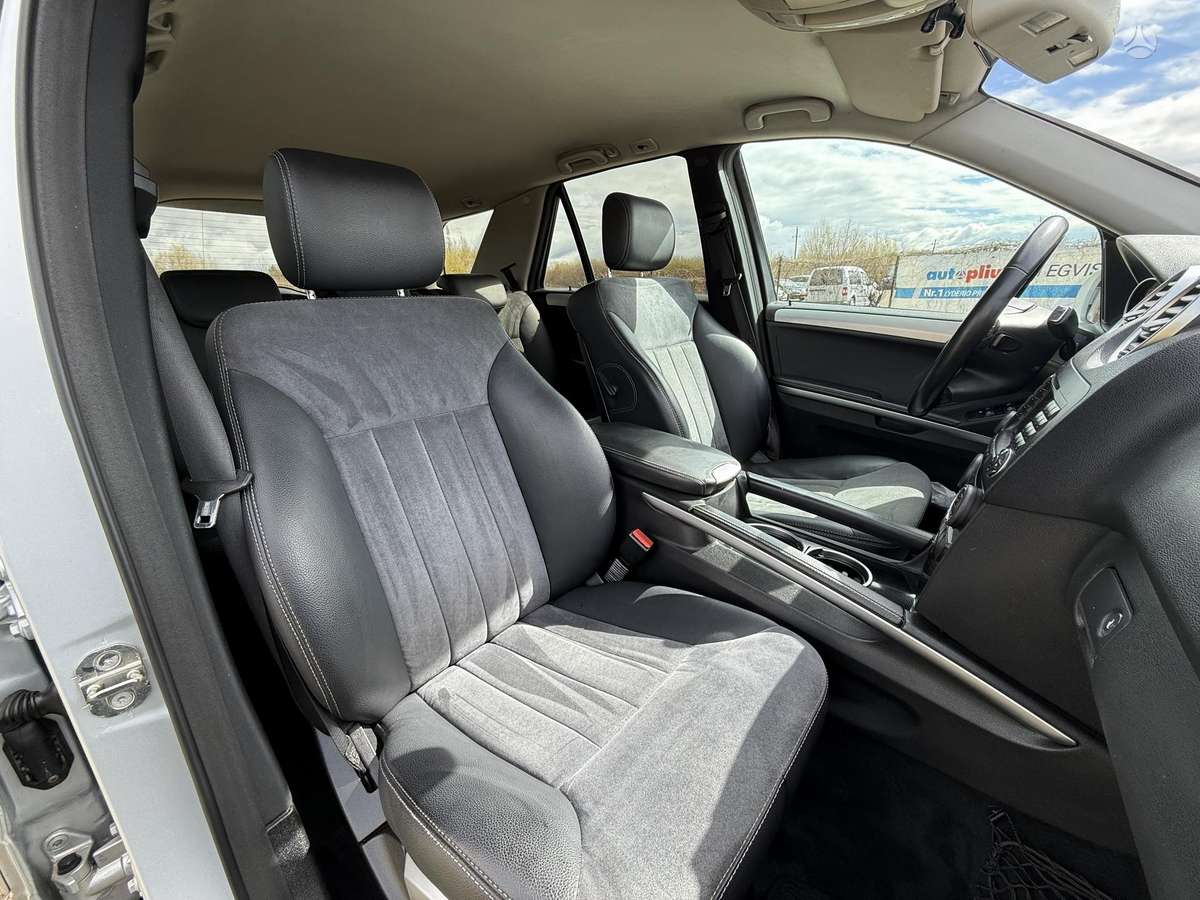 Mercedes-Benz ML320 2008 — photo 16