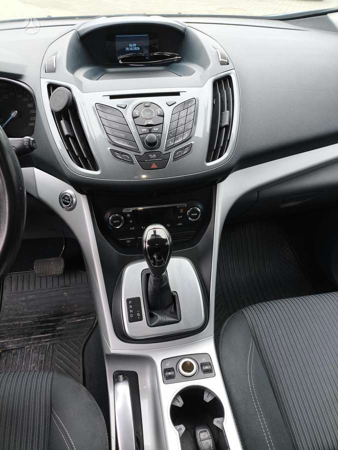 Ford C-MAX 2011 — photo 12