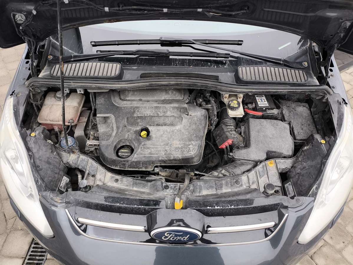 Ford C-MAX 2011 — photo 15