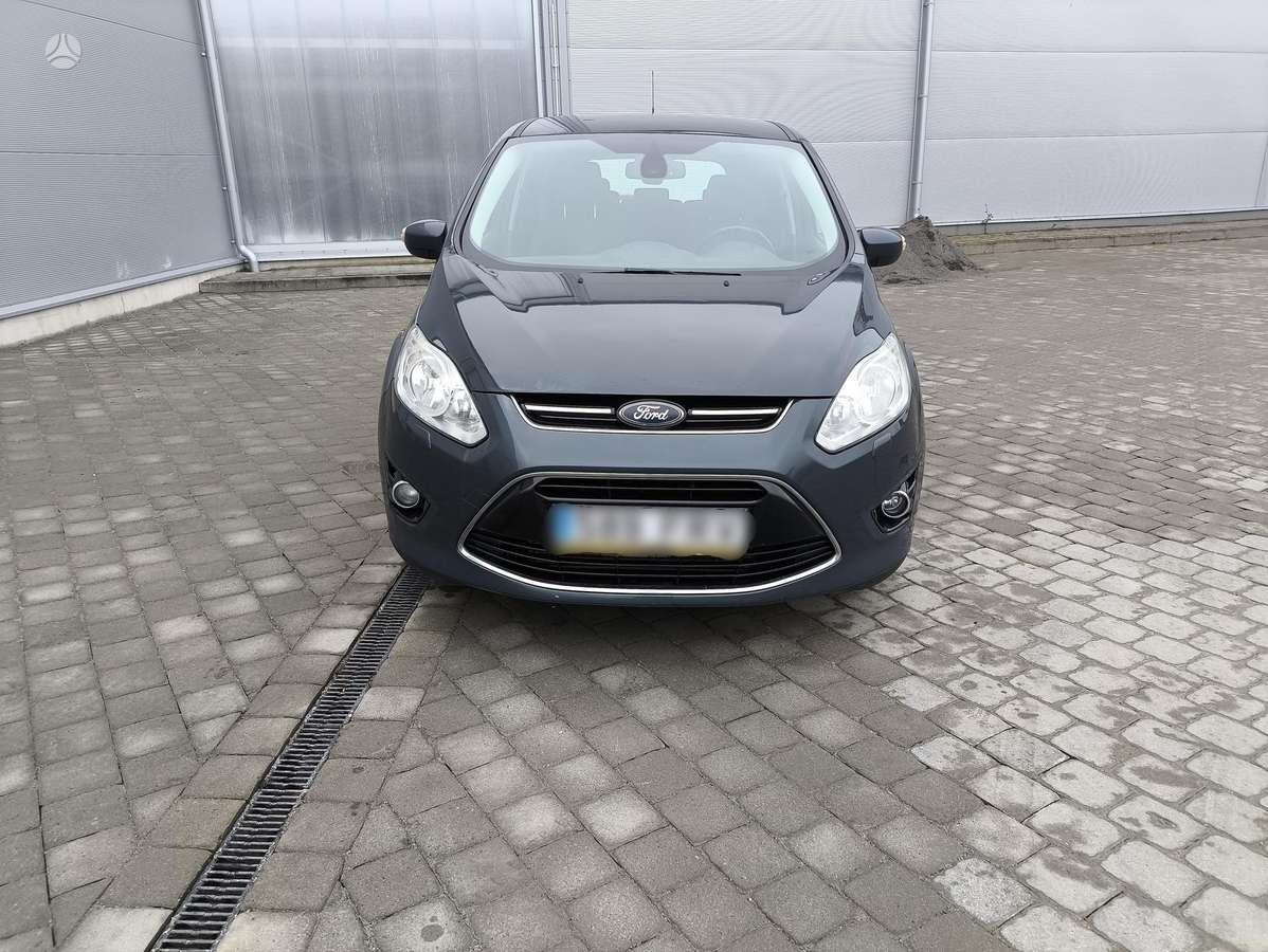 Ford C-MAX 2011 — rear view