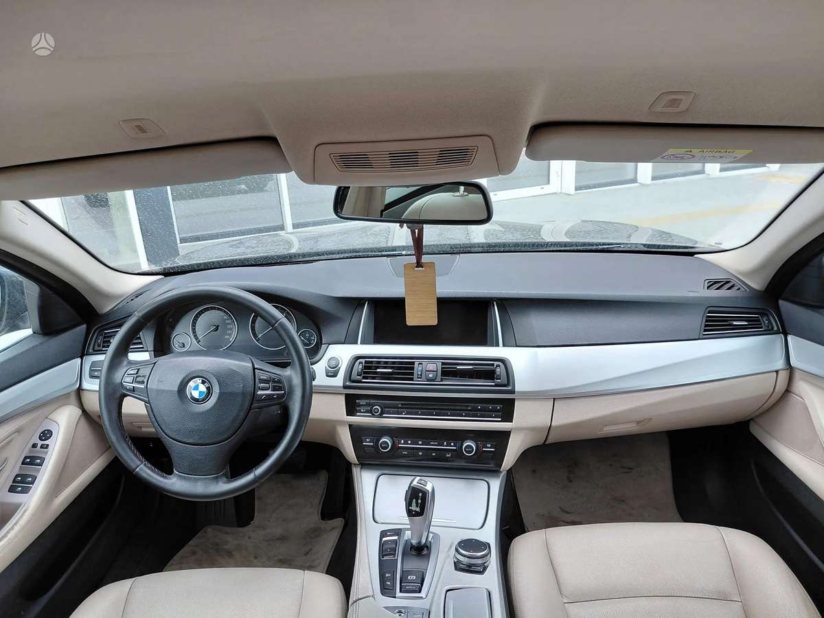 BMW 525 2014 — photo 12
