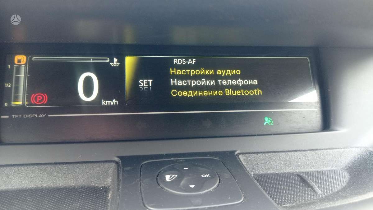 Renault Scenic 2013 — photo 10