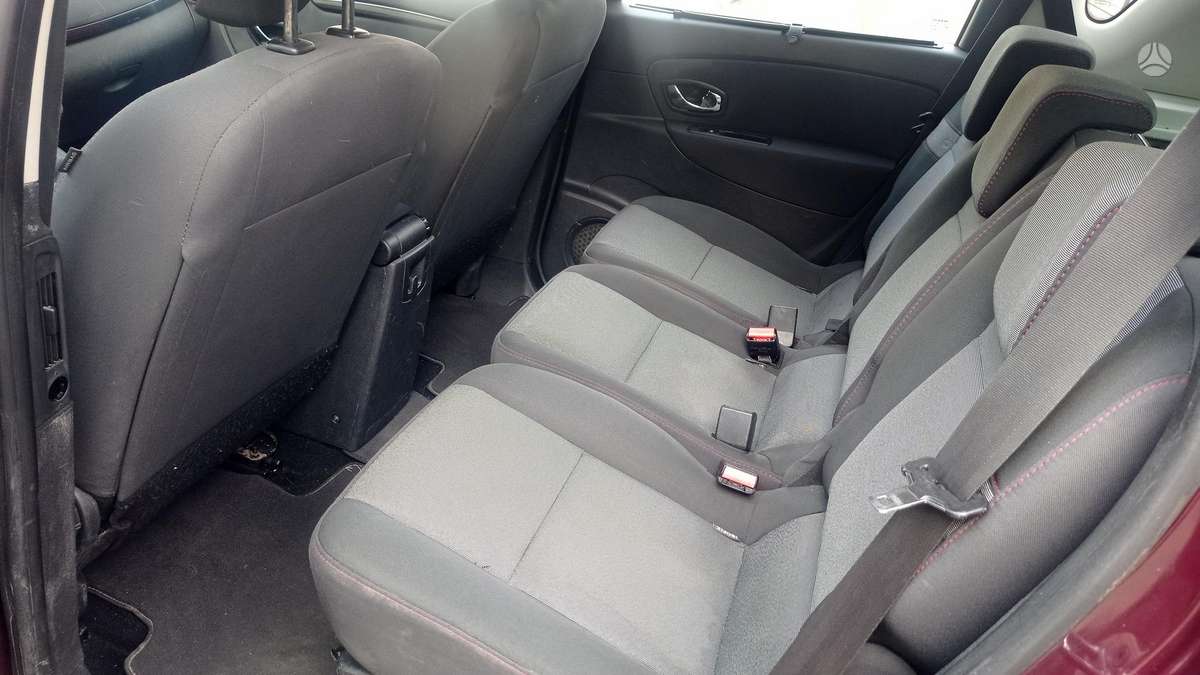 Renault Scenic 2013 — photo 12