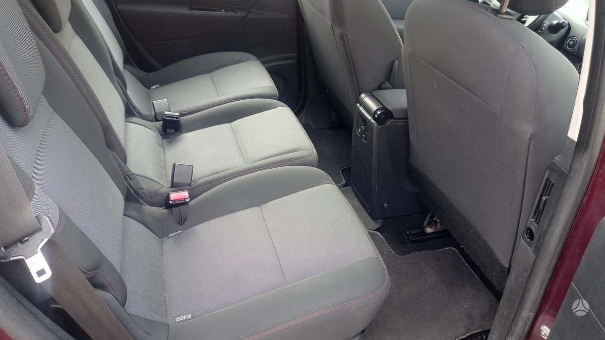 Renault Scenic 2013 — photo 13