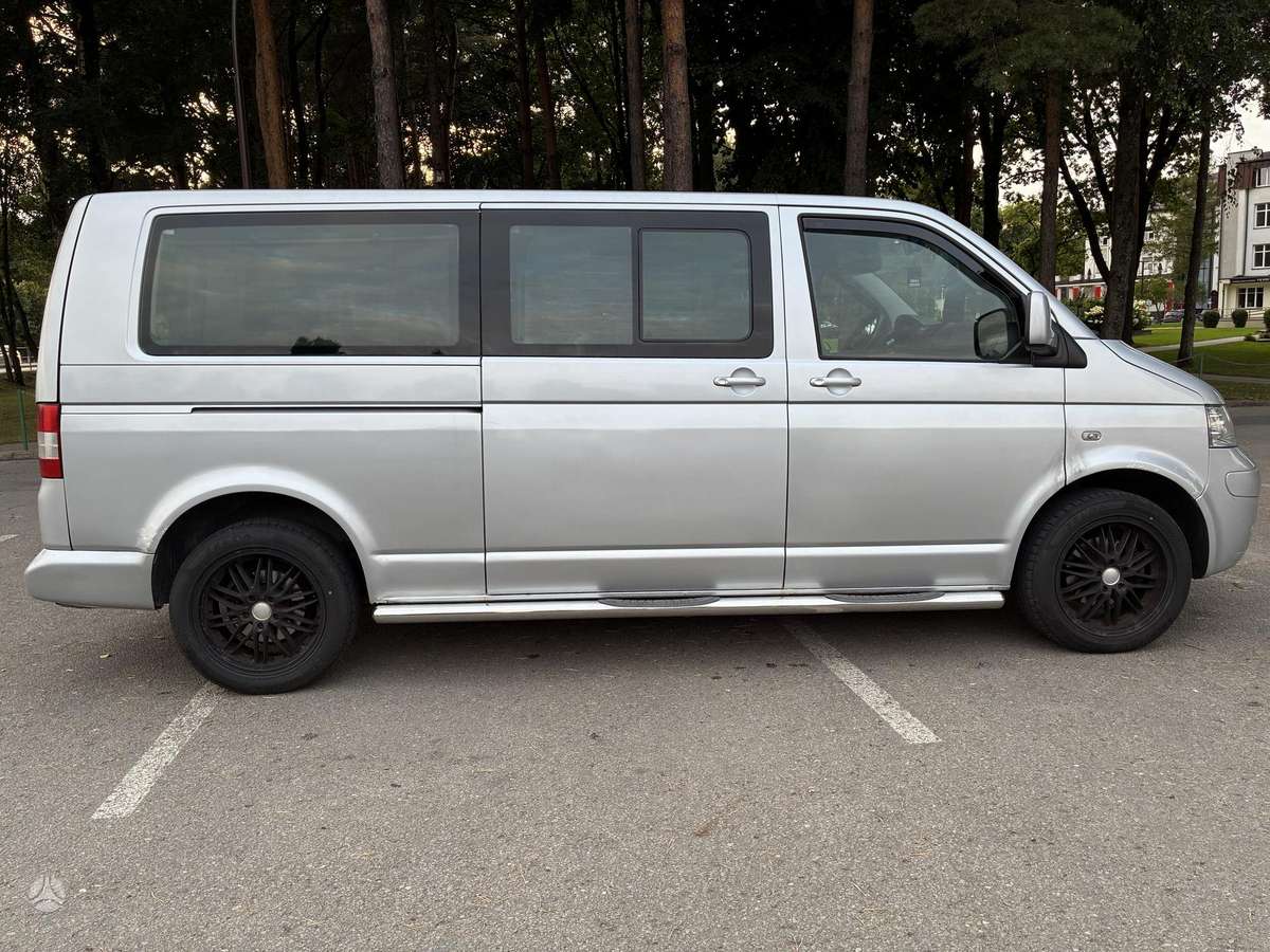 Volkswagen Caravelle 2006 — engine 2500 cm³, 131 HP (96kW)