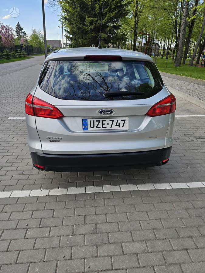 Ford Focus 2015 — фото 13