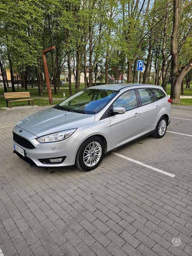 Ford Focus 2015 — фото 23