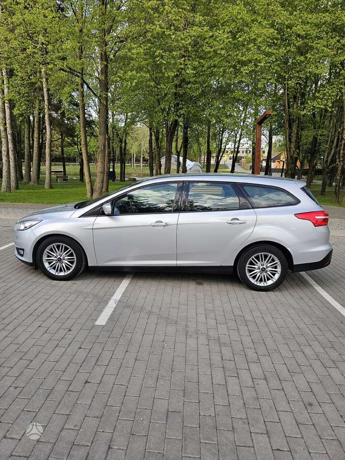 Ford Focus 2015 — фото 26