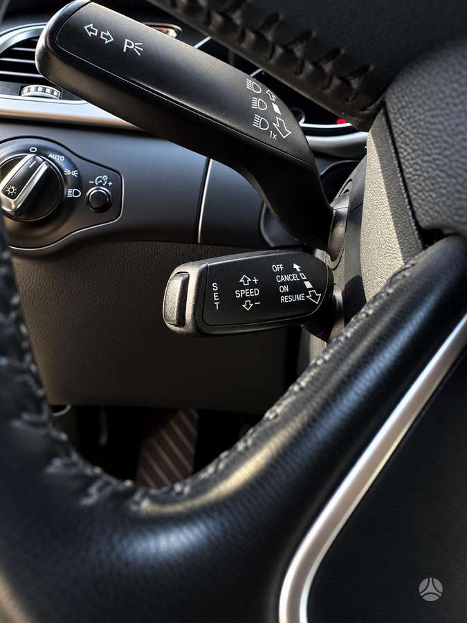 Audi A4 2012 — photo 20