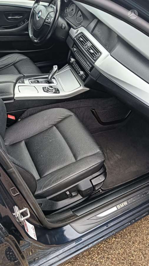 BMW 520 2010 — фото 17