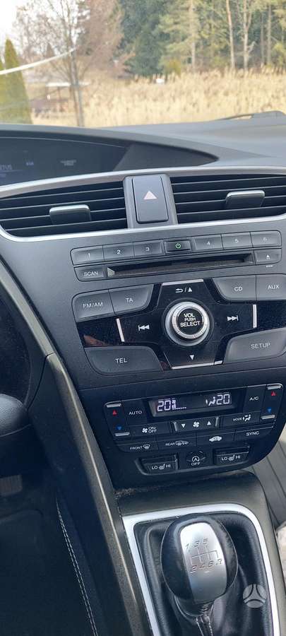 Honda Civic 2015 — photo 25