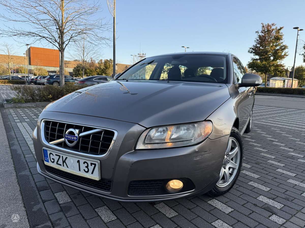 Volvo V70 2008 — photo 8