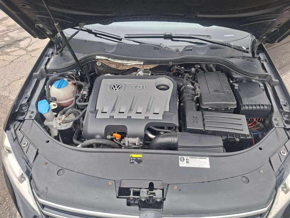 Volkswagen Passat 2013 — photo 11