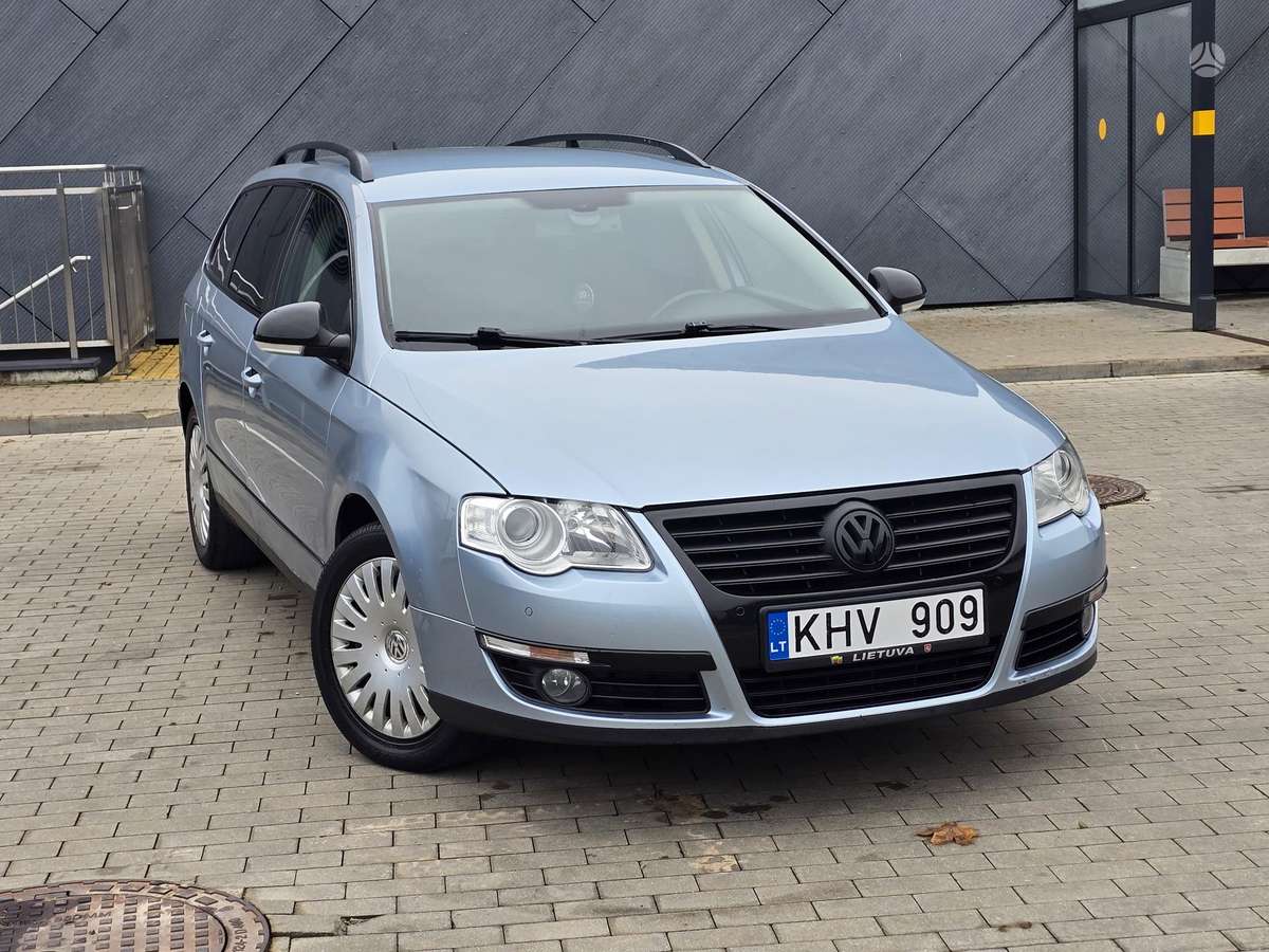 Volkswagen Passat 2006 — вигляд ззаду