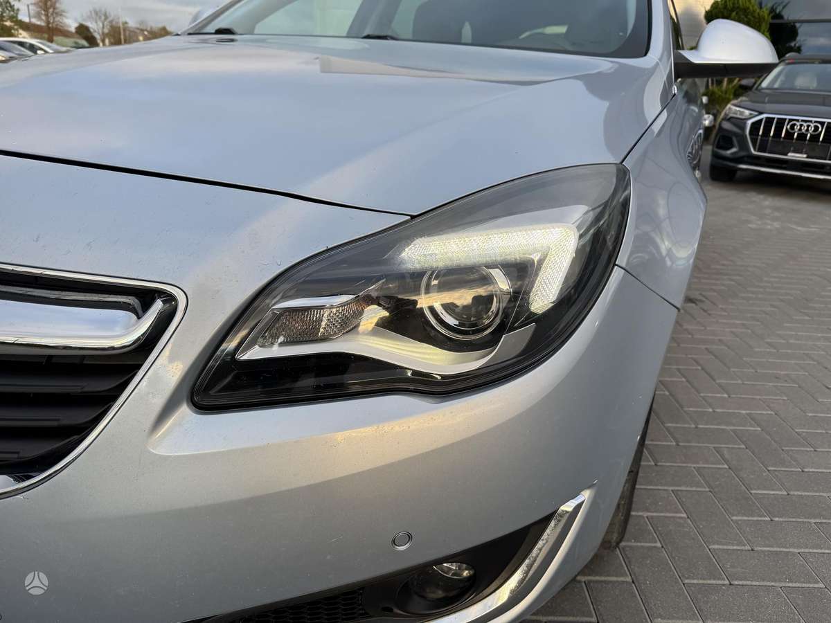 Opel Insignia 2015 — фото 11
