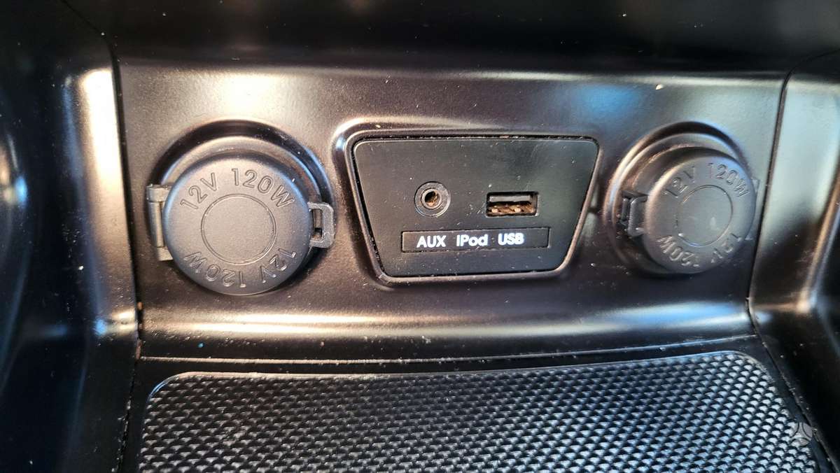 Hyundai ix35 2013 — photo 26