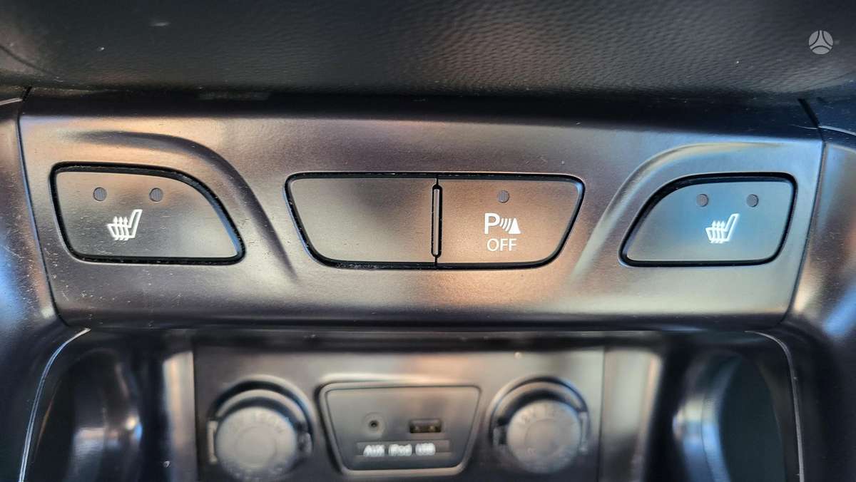 Hyundai ix35 2013 — photo 32